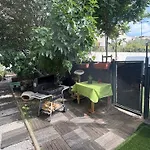D'architecte Avec Piscine Privee, Ideal Pour Famille