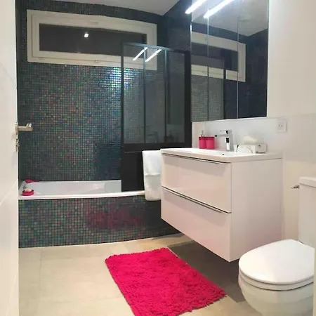 D'architecte Avec Piscine Privee, Ideal Pour Famille Вилла