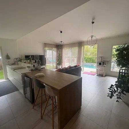 D'architecte Avec Piscine Privee, Ideal Pour Famille Vila *